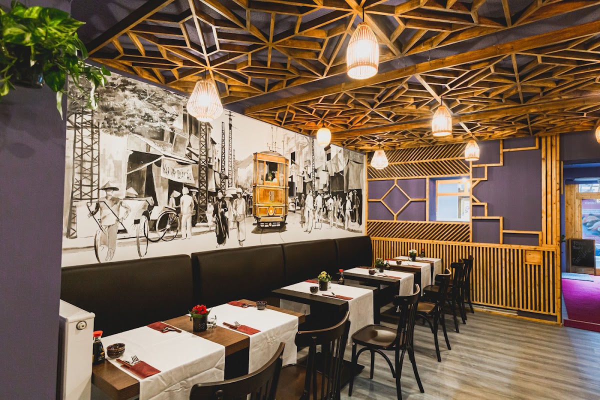 Towa Ramen Sushi Bar